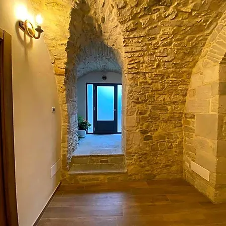 Il Giardino Nascosto 3*